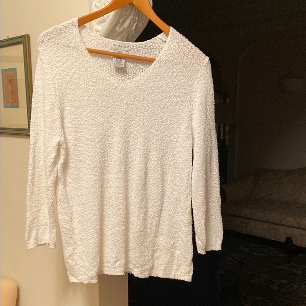 White Stag V-Neck Long Sleeve White Sweater 64% Cotton 36% Nylon Large
